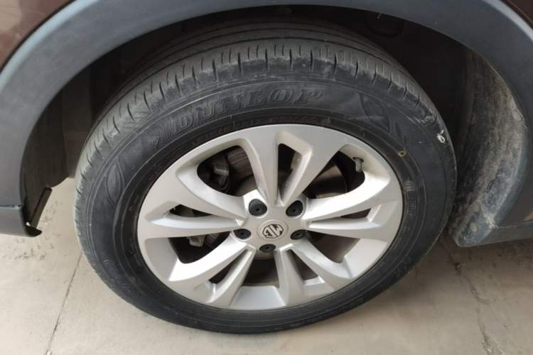 Used MG GS 2017 20T Manual Luxury Edition Left Front Wheel Hub