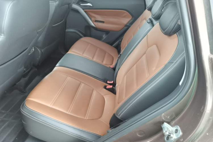Used MG GS 2017 20T Manual Luxury Edition Left Rear Seat