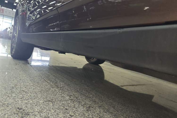 Used MG GS 2017 20T Automatic Prestige Edition Left Side Sill