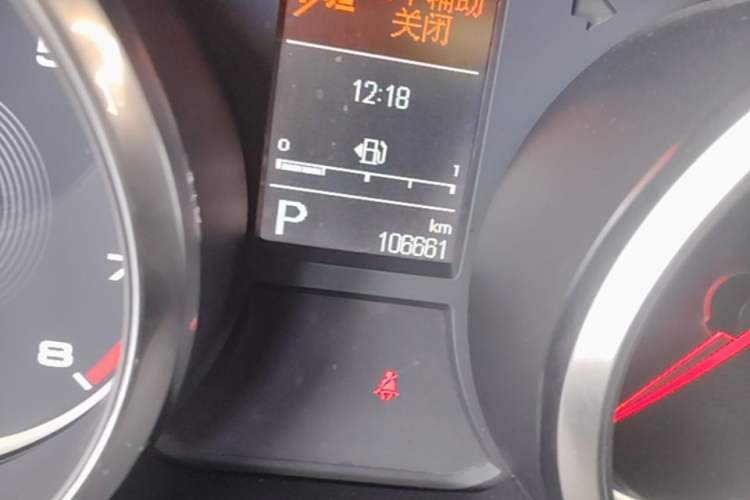 Used MG GS 2017 20T Automatic Luxury Edition Odometer Close Up