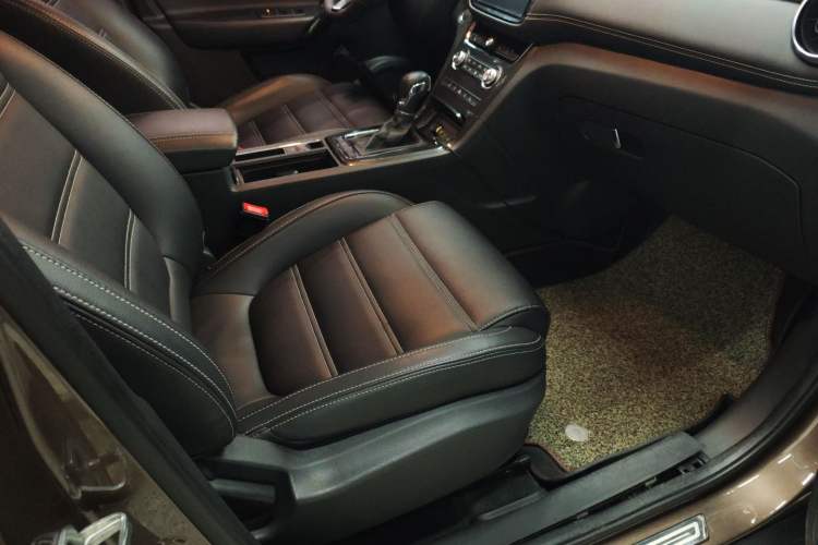 Used MG GS 2017 20T Automatic Prestige Edition Right Front Seat