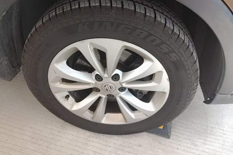 Used MG GS 2017 20T Automatic Luxury Edition Right Front Wheel Hub