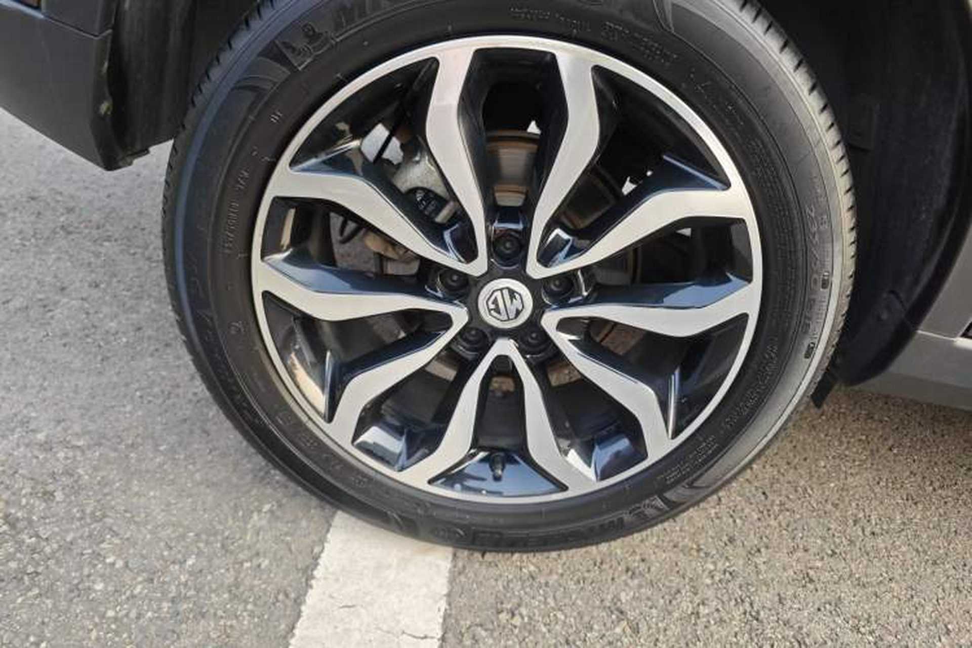 Used MG GS 2017 20T Automatic Prestige Edition Right Rear Wheel Hub
