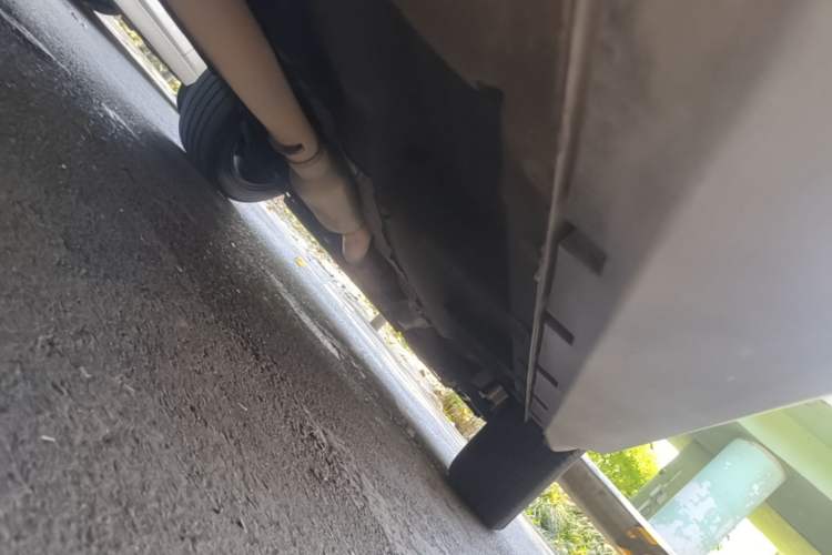 Used MG GS 2017 30T Automatic Prestige Edition Right Side Sill
