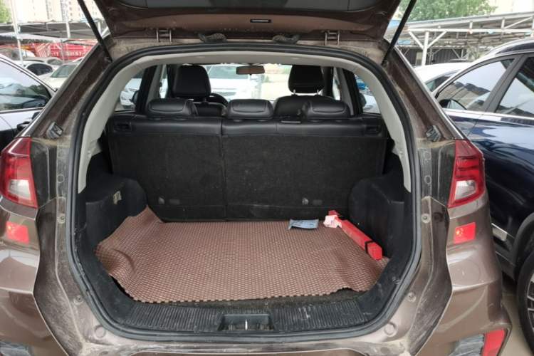 Used MG GS 2017 20T Manual Luxury Edition Trunk