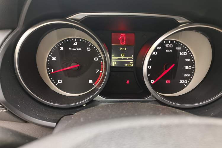 Used MG GS 2017 20T Automatic Prestige Edition Odometer Close Up