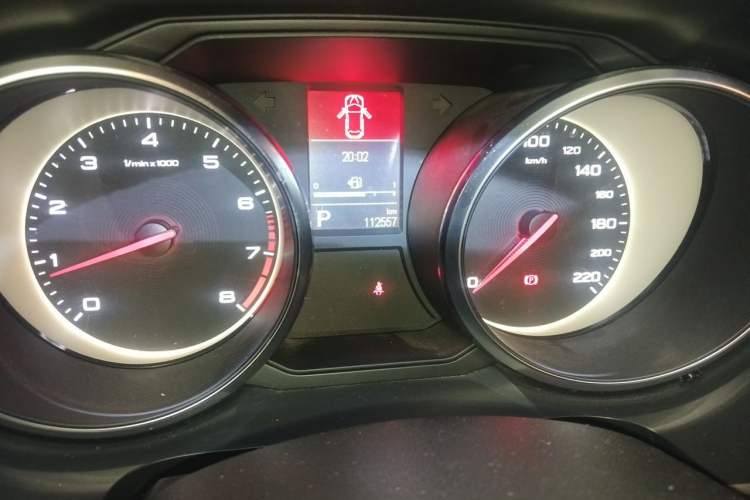 Used MG GS 2017 20T Automatic Luxury Edition Odometer Close Up