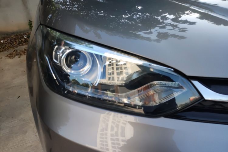 Used MG GS 2017 20T Automatic Prestige Edition Right Front Headlight