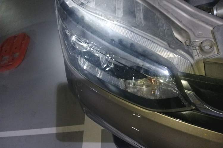Used MG GS 2017 20T Automatic Luxury Edition Right Front Headlight