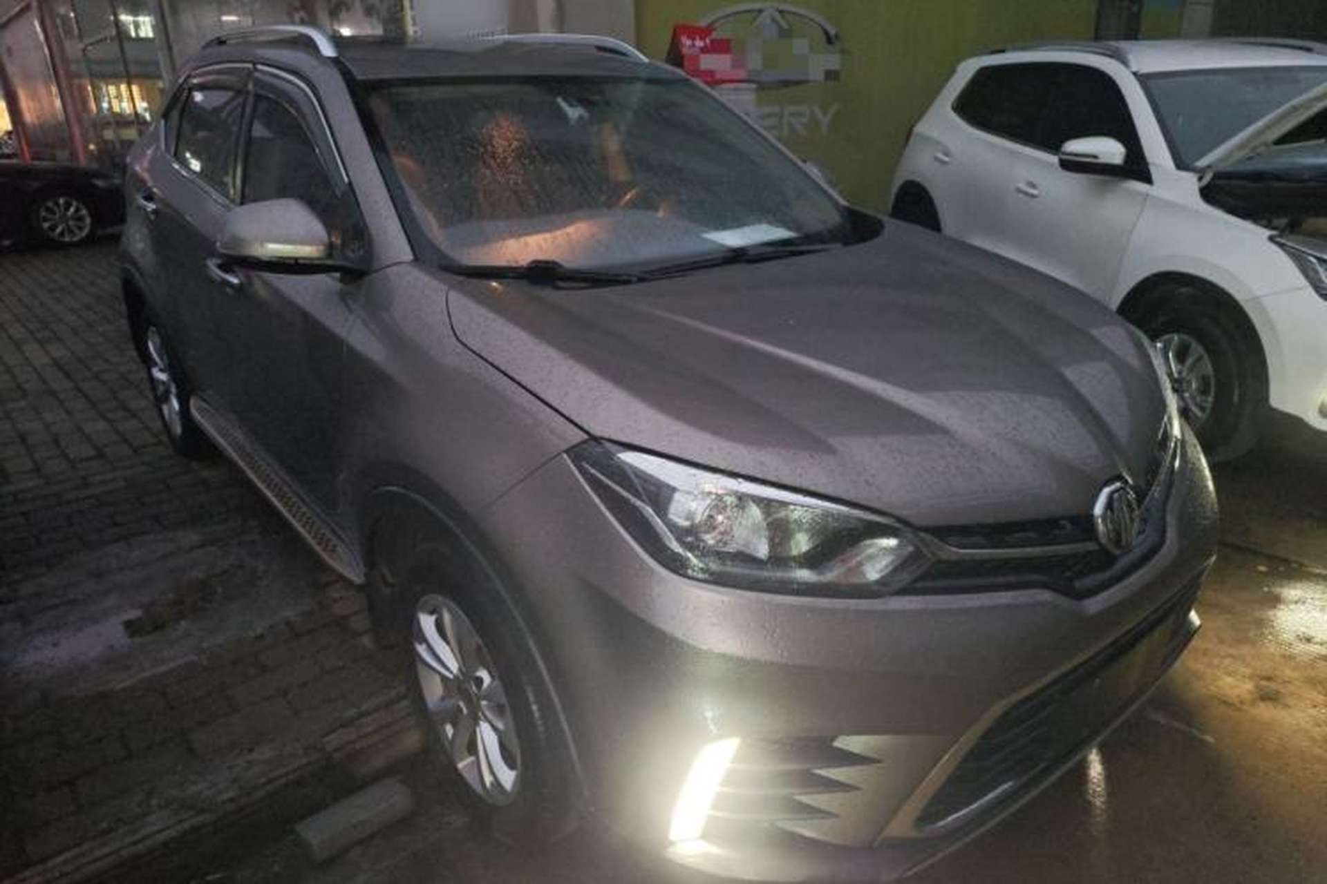 Used MG GS 2017 20T Automatic Luxury Edition Exterior 2
