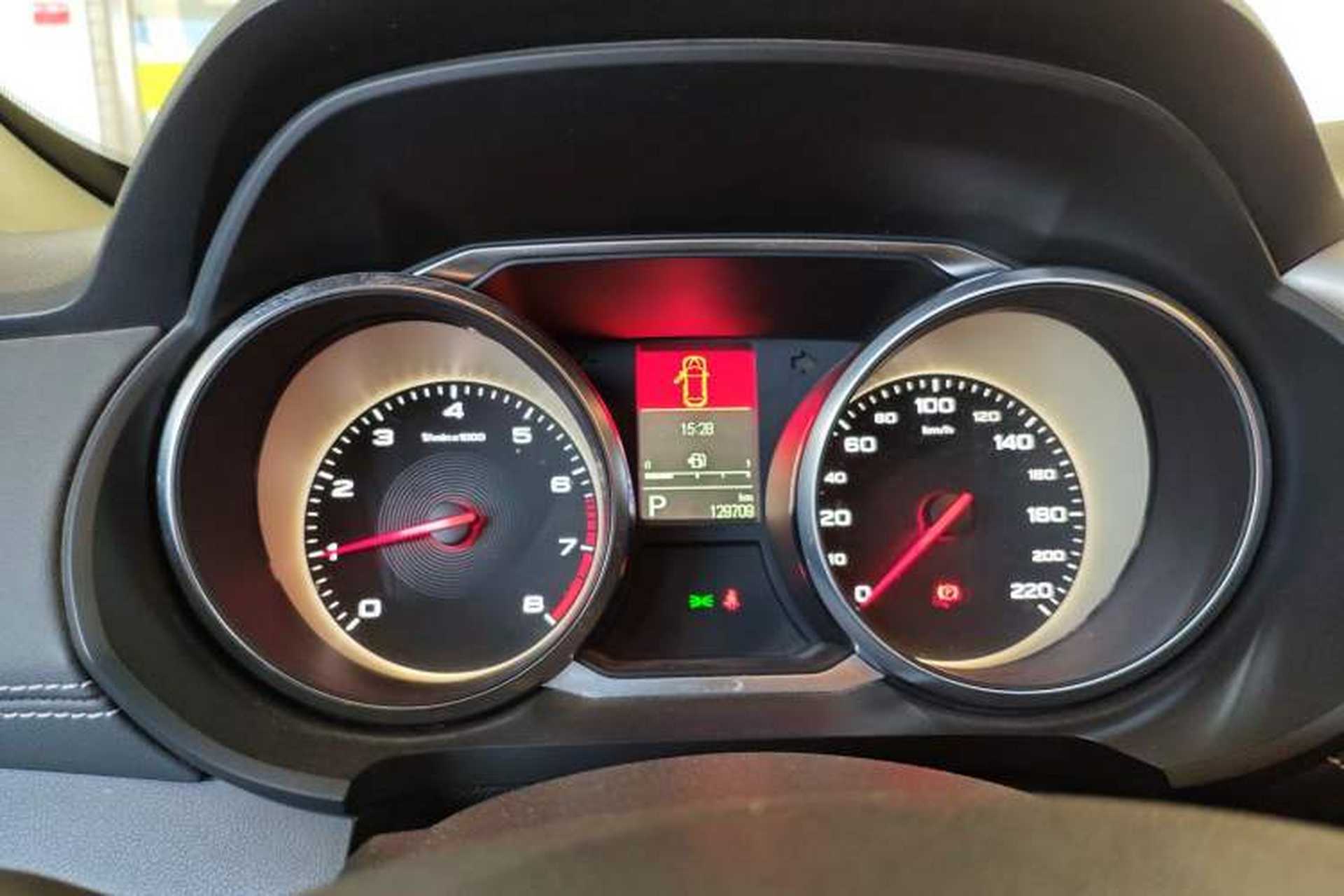 Used MG GS 2017 20T Automatic Prestige Edition Instrument Cluster
