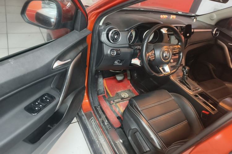 Used MG GS 2017 20T Automatic Luxury Edition Driver Seat