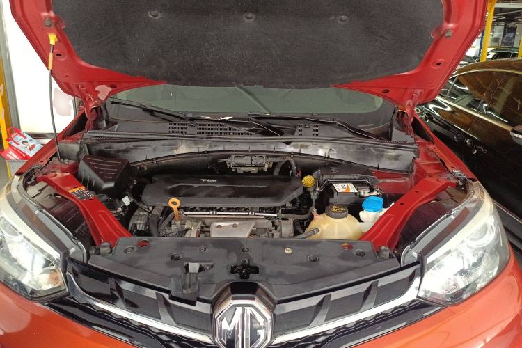 Used MG GS 2017 30T Automatic Prestige Edition Engine Bay