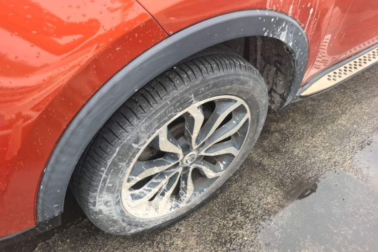 Used MG GS 2017 30T Automatic Prestige Edition Left Front Wheel Hub