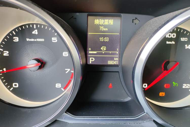 Used MG GS 2017 20T Automatic Prestige Edition Odometer Close Up