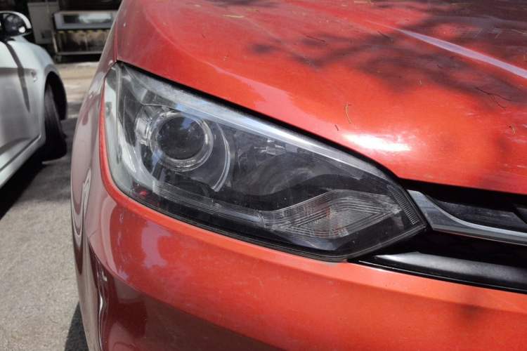 Used MG GS 2017 20T Manual Luxury Edition Right Front Headlight