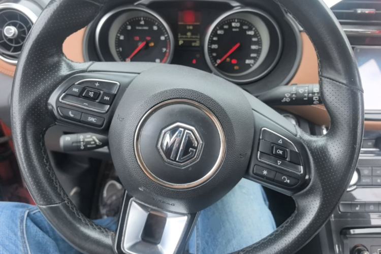 Used MG GS 2017 30T Automatic Prestige Edition Steering Wheel