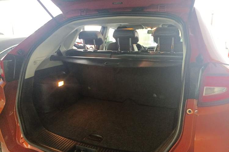 Used MG GS 2017 30T Automatic Prestige Edition Trunk
