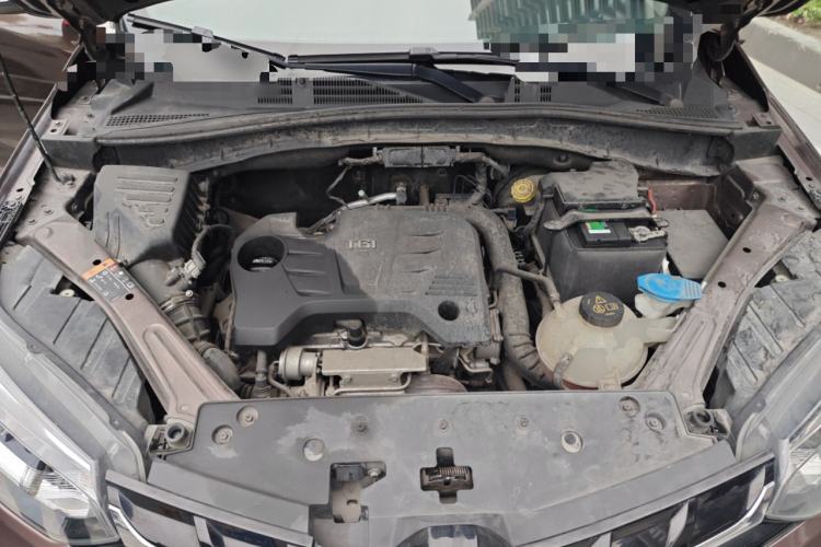 Used MG GS 2017 20T Manual Luxury Edition Engine Bay
