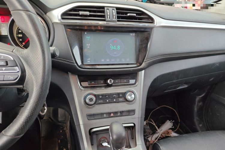 Used MG GS 2017 20T Automatic Luxury Edition Audio And AC Panel