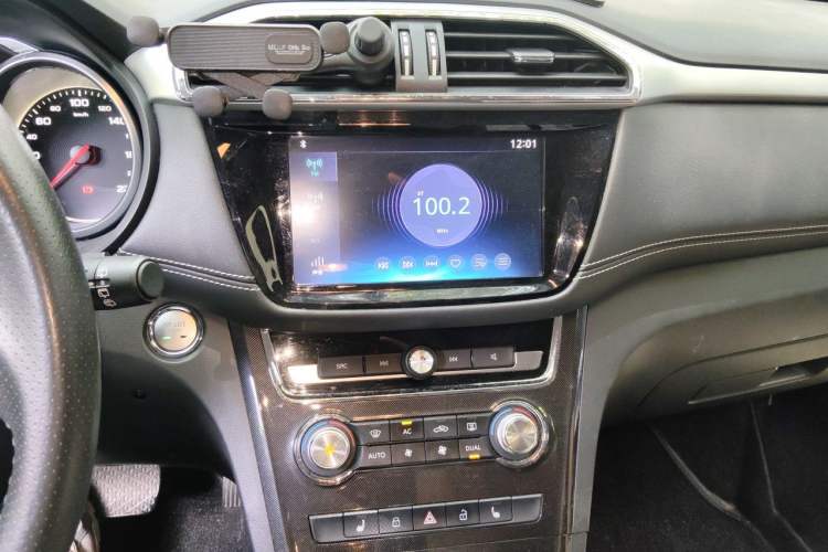Used MG GS 2017 20T Automatic Prestige Edition Audio And AC Panel
