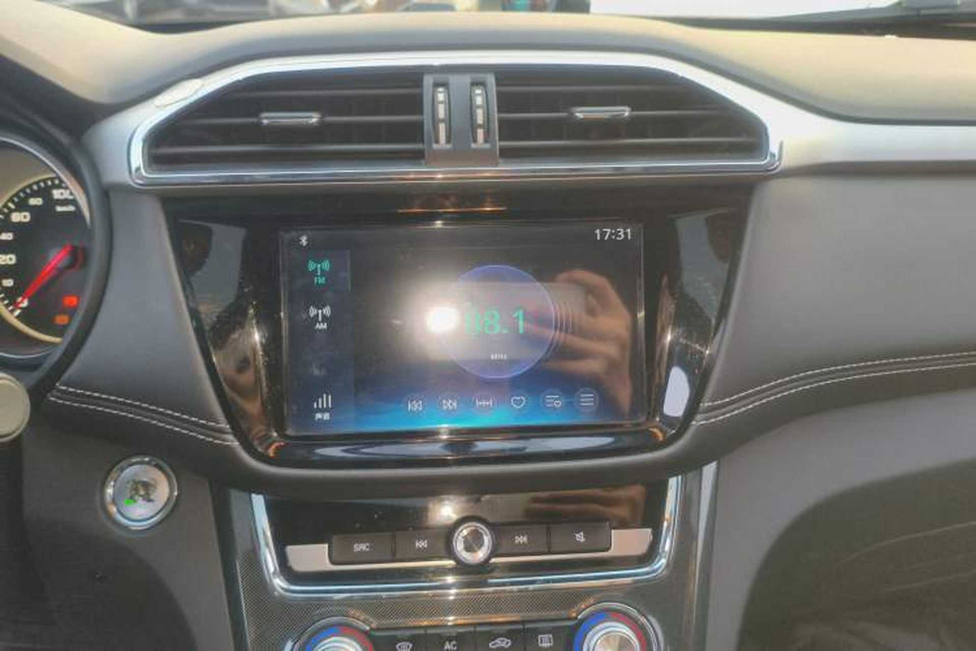 Used MG GS 2017 30T Automatic Prestige Edition Audio And AC Panel