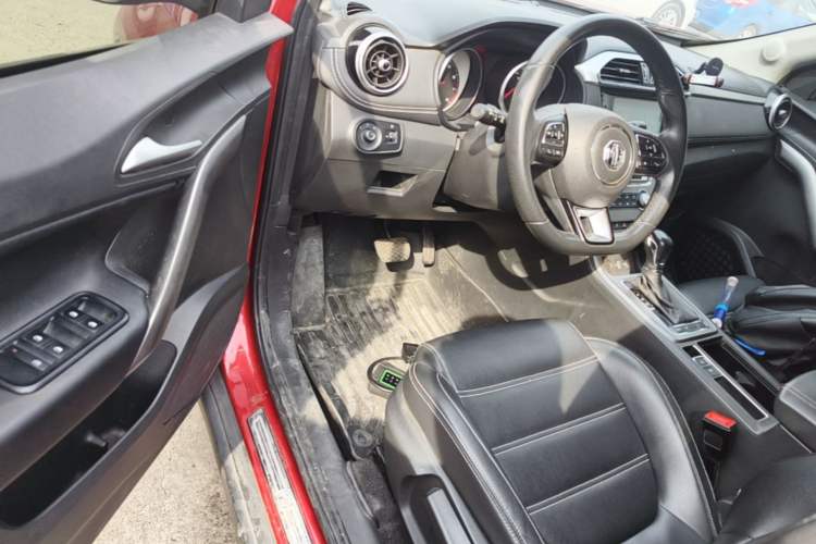 Used MG GS 2017 20T Automatic Luxury Edition Driver Seat