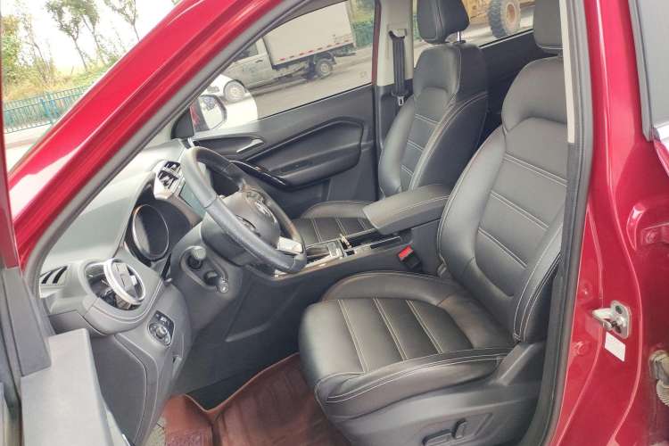 Used MG GS 2017 20T Automatic Prestige Edition Left Front Seat