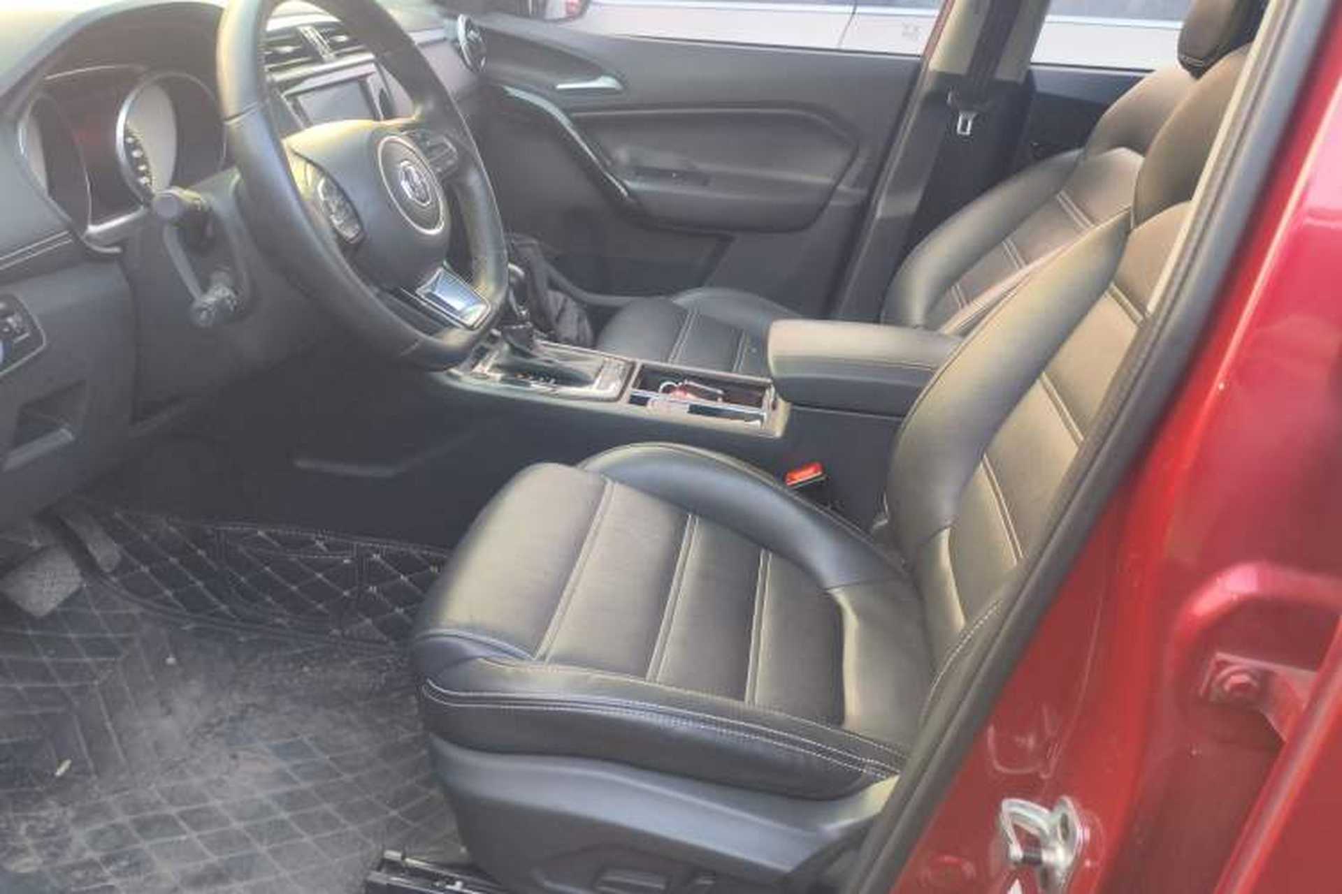 Used MG GS 2017 30T Automatic Prestige Edition Left Front Seat