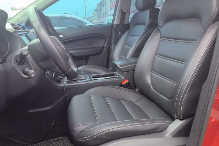 Used MG GS 2017 20T Automatic Prestige Edition Left Front Seat