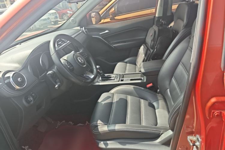 Used MG GS 2017 20T Automatic Prestige Edition Left Front Seat