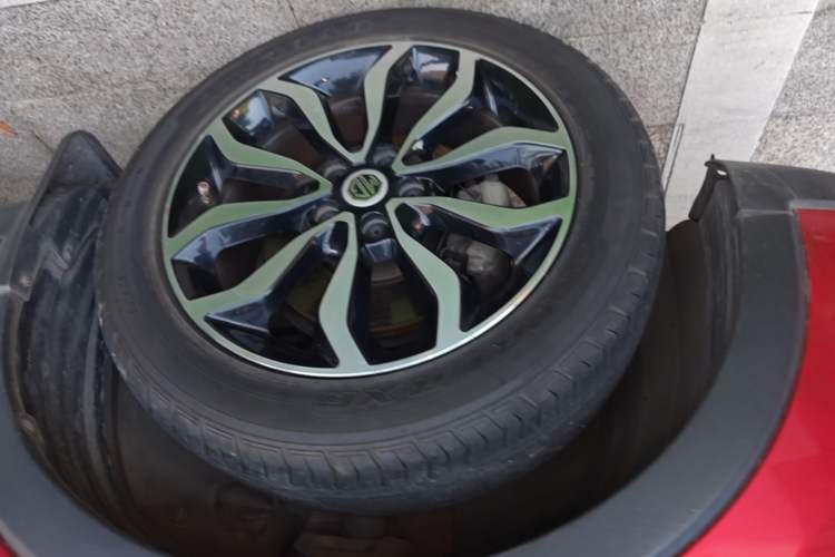 Used MG GS 2017 30T Automatic All-Wheel-Drive Flagship Edition Left Front Wheel Hub