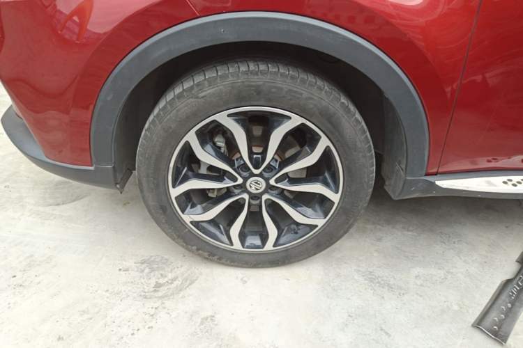 Used MG GS 2017 20T Automatic Prestige Edition Left Front Wheel Hub