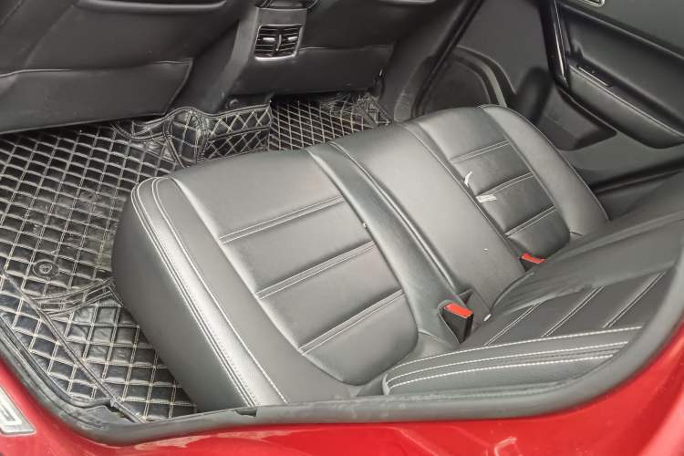 Used MG GS 2017 20T Automatic Prestige Edition Left Rear Seat