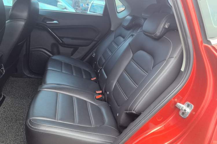 Used MG GS 2017 20T Automatic Prestige Edition Left Rear Seat