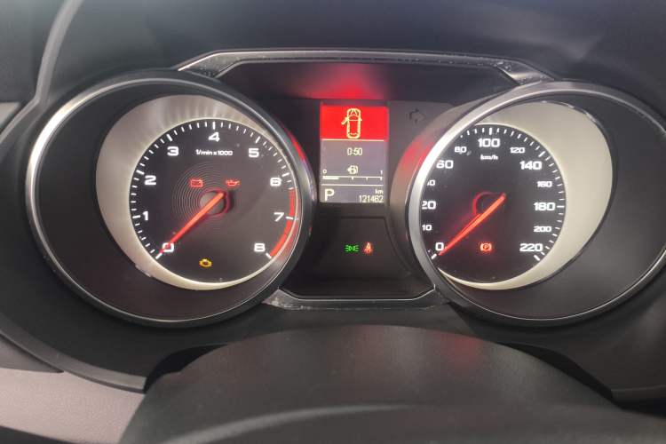 Used MG GS 2017 30T Automatic Prestige Edition Odometer Close Up
