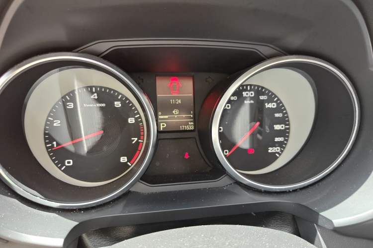 Used MG GS 2017 20T Automatic Luxury Edition Odometer Close Up