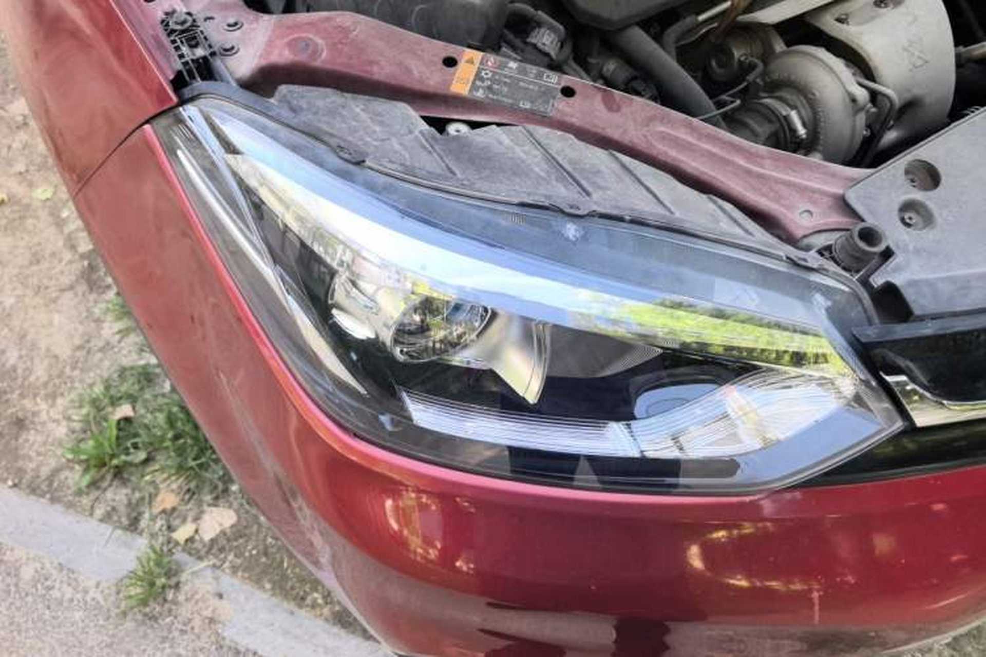 Used MG GS 2017 30T Automatic All-Wheel-Drive Flagship Edition Right Front Headlight