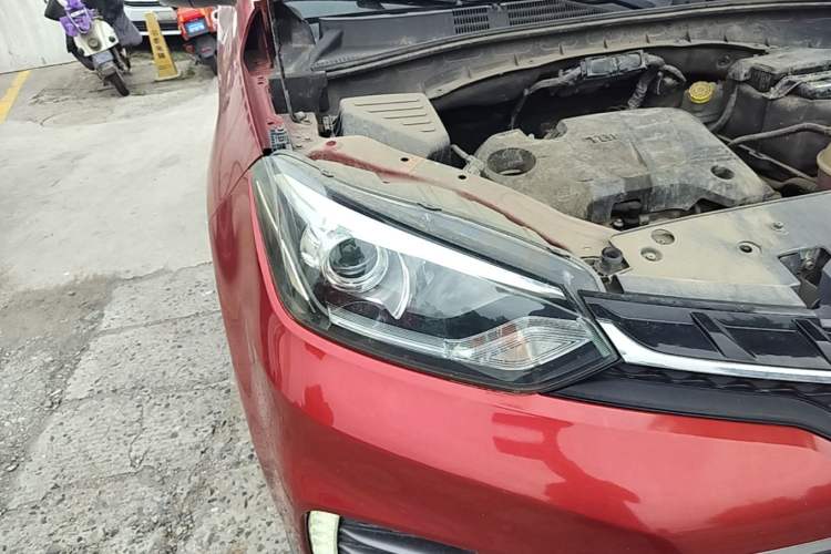 Used MG GS 2017 20T Manual Luxury Edition Right Front Headlight