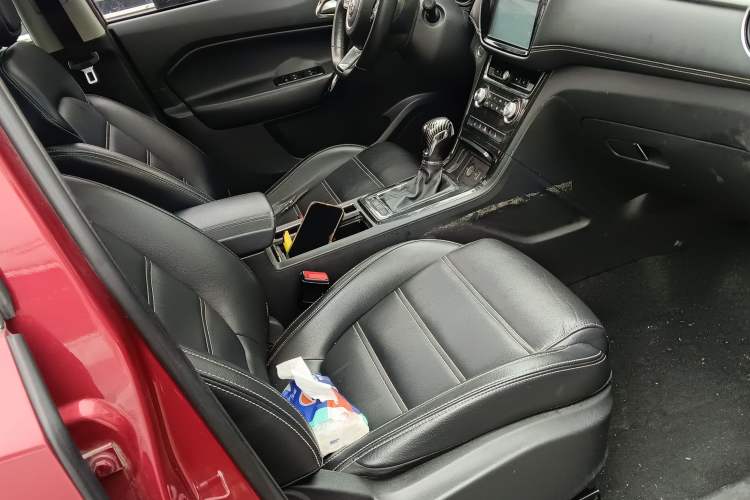 Used MG GS 2017 20T Automatic Prestige Edition Right Front Seat