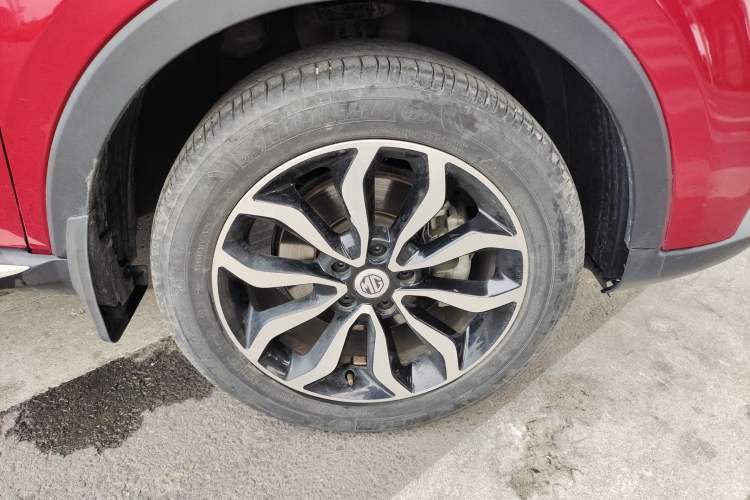 Used MG GS 2017 20T Automatic Prestige Edition Right Front Wheel Hub
