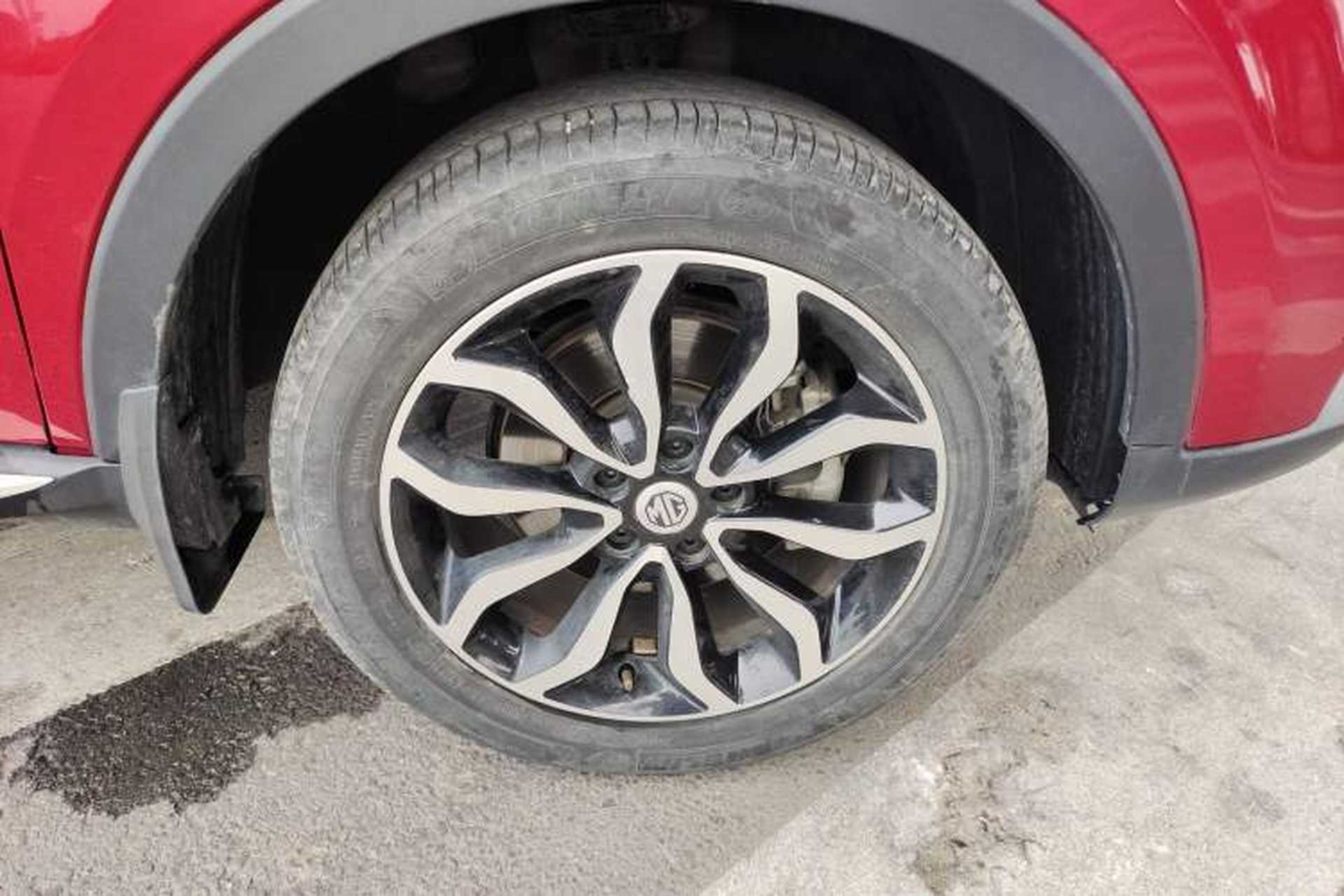 Used MG GS 2017 20T Automatic Prestige Edition Right Front Wheel Hub