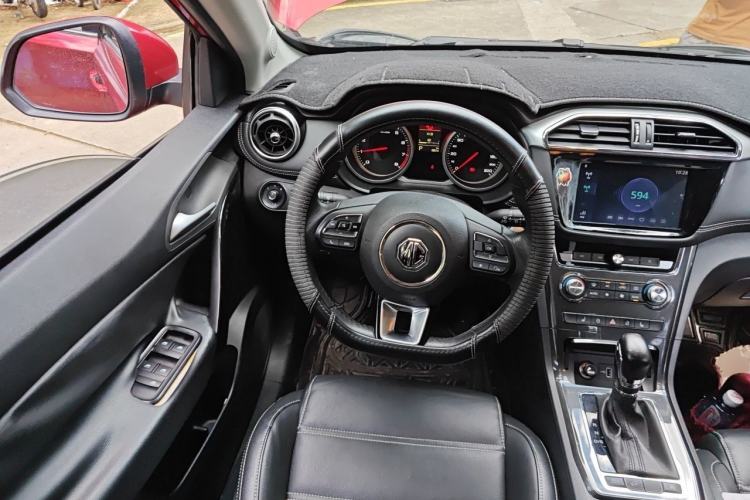 Used MG GS 2017 30T Automatic Prestige Edition Steering Wheel