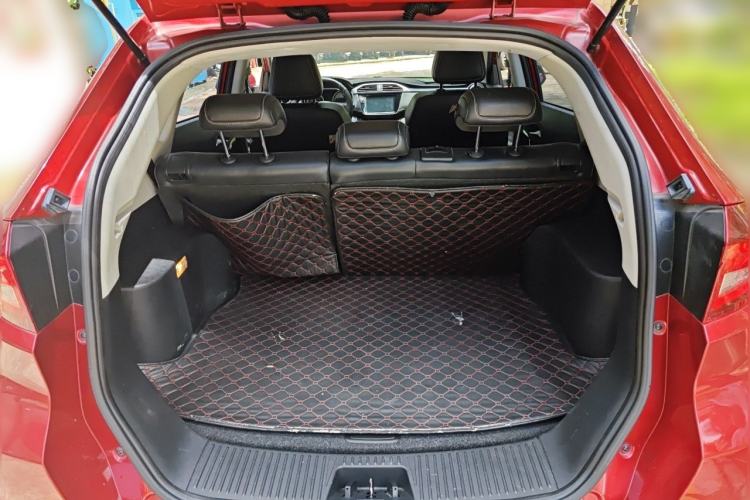 Used MG GS 2017 30T Automatic Prestige Edition Trunk