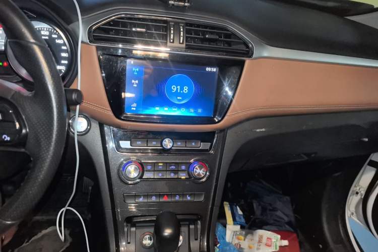 Used MG GS 2017 20T Automatic Prestige Edition Audio And AC Panel