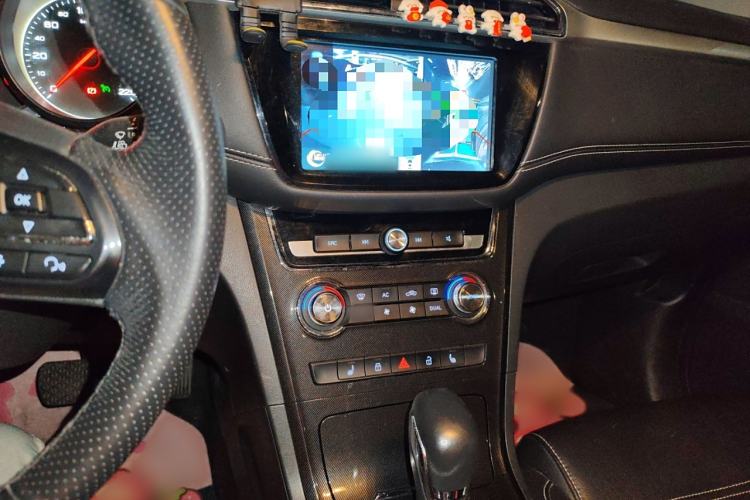 Used MG GS 2017 20T Automatic Prestige Edition Audio And AC Panel