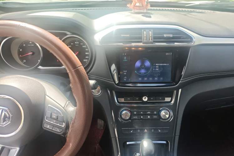 Used MG GS 2017 20T Automatic Prestige Edition Audio And AC Panel