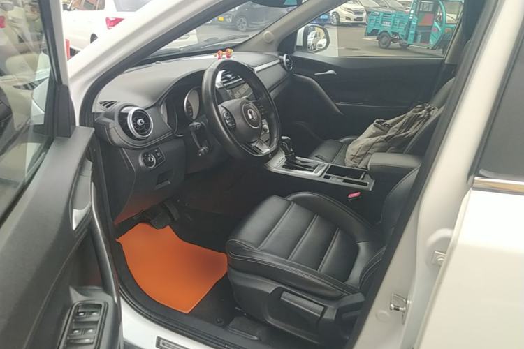 Used MG GS 2017 20T Automatic Luxury Edition Driver Seat