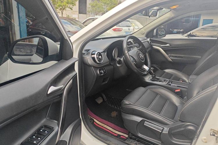 Used MG GS 2017 20T Automatic Luxury Edition Driver Seat