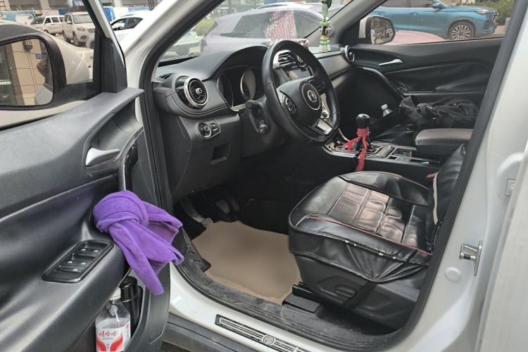 Used MG GS 2017 20T Manual Luxury Edition Driver Seat